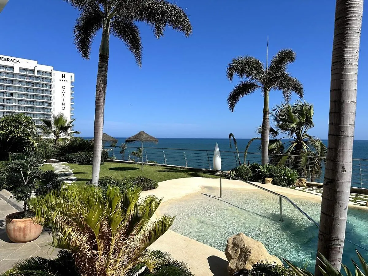 *New* La Pinta 2 - Frontbeach Pool Top Quality! Benalmadena Apartment